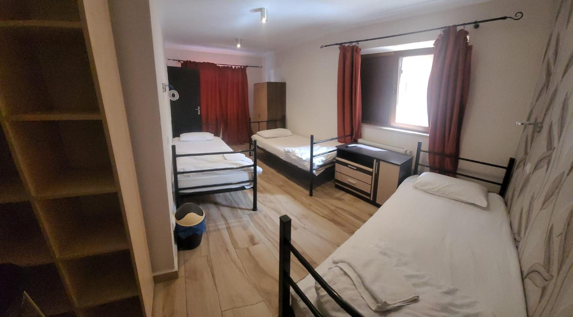 Byzanthin Hostel Bukurešť Exteriér fotografie